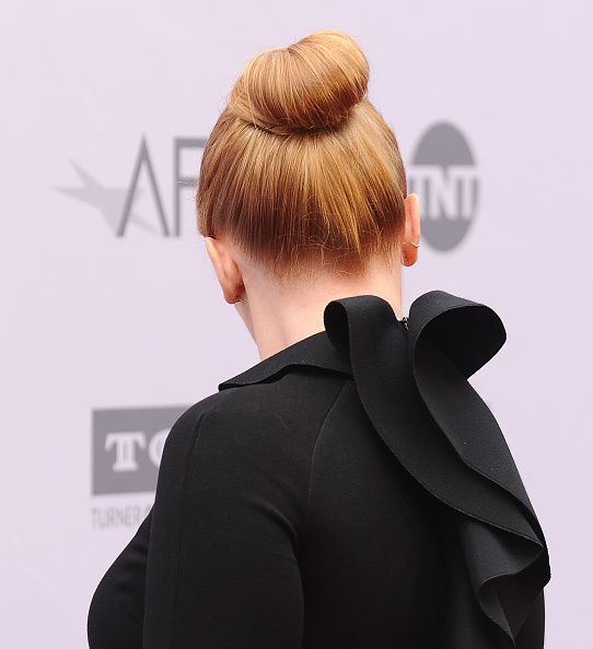 539160888-actress-bryce-dallas-howard-hair-detail-gettyimages.jpg