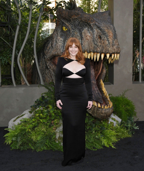 5Ba50e5affe74243d9a7d95d3910f6b7a05D_CA_-_Universal_Pictures__JURASSIC_WORLD_DOMINION_Premiere_-_A.jpg