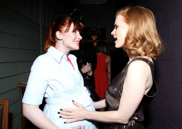 Bryce-Dallas-Howard-Pregnant-Pictures-TIFF4.jpg