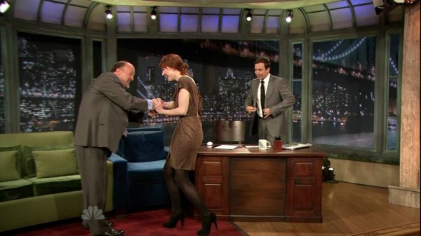 Bryce_Dallas_Howard_-_Late_Night_wJimmy_Fallon_282009-05-2029_ts_20160826_040643_764.jpg