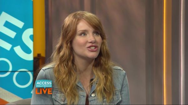 Bryce_Dallas_Howard_Premieres_Trailer_For__Pete_s_Dragon____Access_Hollywood_flv_20160614_192606_356.jpg