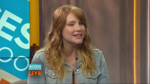 Bryce_Dallas_Howard_Premieres_Trailer_For__Pete_s_Dragon____Access_Hollywood_flv_20160614_192722_451.jpg