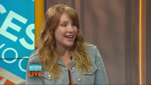 Bryce_Dallas_Howard_Premieres_Trailer_For__Pete_s_Dragon____Access_Hollywood_flv_20160614_192726_438.jpg