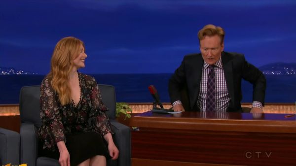 Conan_2016_10_24_Bryce_Dallas_Howard_720p_HDTV_x264-CROOKS5Beztv5D_mkv_20161026_031648_555.jpg