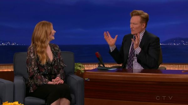 Conan_2016_10_24_Bryce_Dallas_Howard_720p_HDTV_x264-CROOKS5Beztv5D_mkv_20161026_031659_566.jpg