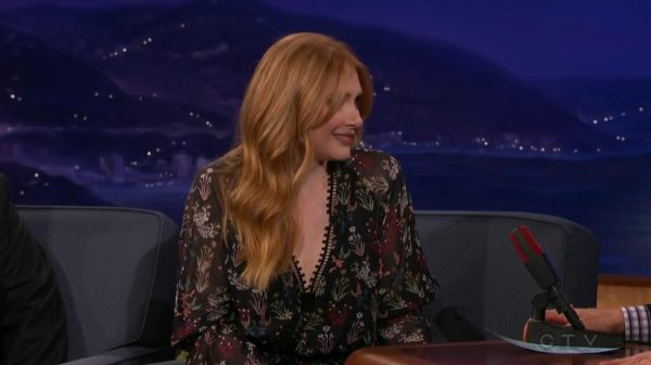 Conan_2016_10_24_Bryce_Dallas_Howard_720p_HDTV_x264-CROOKS5Beztv5D_mkv_20161026_031713_580.jpg