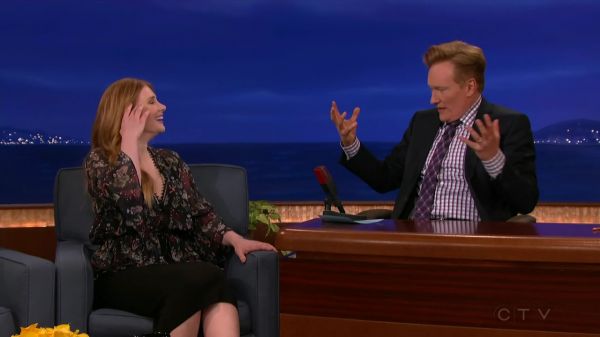 Conan_2016_10_24_Bryce_Dallas_Howard_720p_HDTV_x264-CROOKS5Beztv5D_mkv_20161026_031717_584.jpg