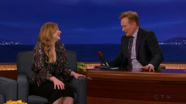 Conan_2016_10_24_Bryce_Dallas_Howard_720p_HDTV_x264-CROOKS5Beztv5D_mkv_20161026_031719_585.jpg