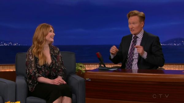 Conan_2016_10_24_Bryce_Dallas_Howard_720p_HDTV_x264-CROOKS5Beztv5D_mkv_20161026_031742_613.jpg