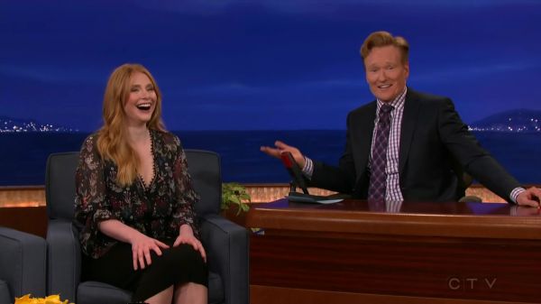 Conan_2016_10_24_Bryce_Dallas_Howard_720p_HDTV_x264-CROOKS5Beztv5D_mkv_20161026_031813_649.jpg