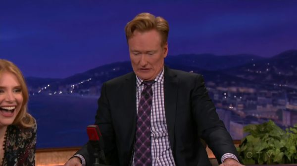 Conan_2016_10_24_Bryce_Dallas_Howard_720p_HDTV_x264-CROOKS5Beztv5D_mkv_20161026_031945_730.jpg