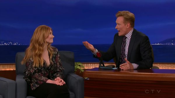 Conan_2016_10_24_Bryce_Dallas_Howard_720p_HDTV_x264-CROOKS5Beztv5D_mkv_20161026_032116_821.jpg