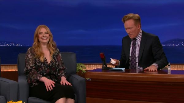 Conan_2016_10_24_Bryce_Dallas_Howard_720p_HDTV_x264-CROOKS5Beztv5D_mkv_20161026_032233_904.jpg