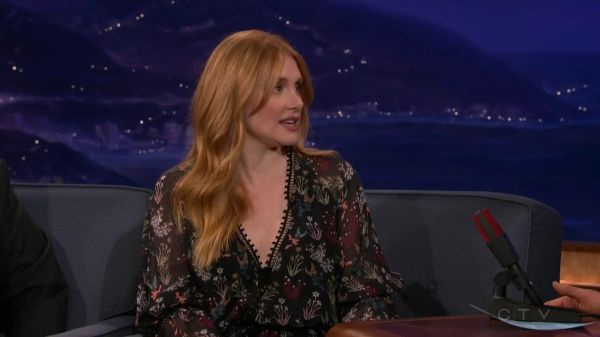 Conan_2016_10_24_Bryce_Dallas_Howard_720p_HDTV_x264-CROOKS5Beztv5D_mkv_20161026_032322_946.jpg