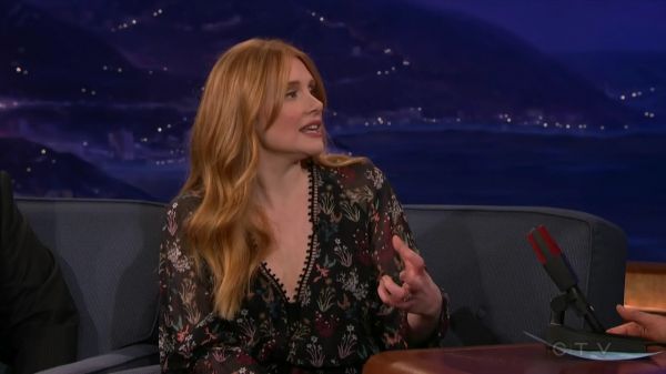 Conan_2016_10_24_Bryce_Dallas_Howard_720p_HDTV_x264-CROOKS5Beztv5D_mkv_20161026_032334_962.jpg