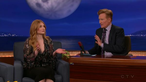 Conan_2016_10_24_Bryce_Dallas_Howard_720p_HDTV_x264-CROOKS5Beztv5D_mkv_20161026_032431_013.jpg