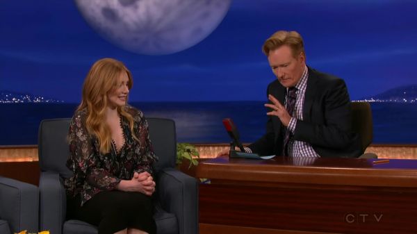 Conan_2016_10_24_Bryce_Dallas_Howard_720p_HDTV_x264-CROOKS5Beztv5D_mkv_20161026_032504_046.jpg