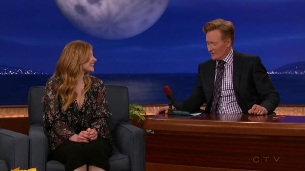 Conan_2016_10_24_Bryce_Dallas_Howard_720p_HDTV_x264-CROOKS5Beztv5D_mkv_20161026_032706_174.jpg