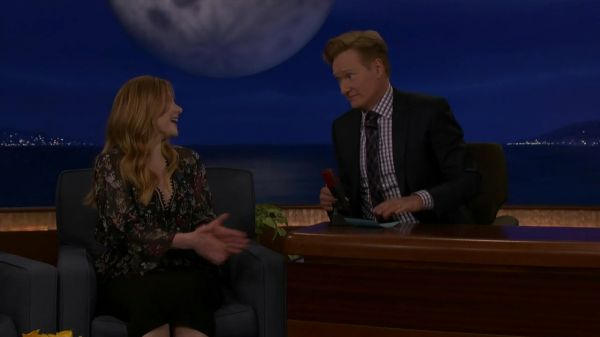 Conan_2016_10_24_Bryce_Dallas_Howard_720p_HDTV_x264-CROOKS5Beztv5D_mkv_20161026_032724_184.jpg