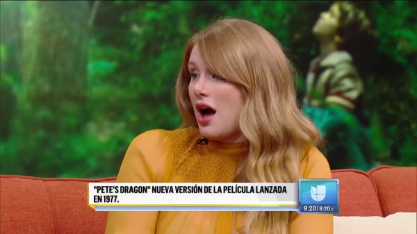 Magico_y_encantador_El_dragon_que_conquisto_a_Bryce_Dallas_Howard_-_Univision_281029_mp4_20160728_025605_825.jpg