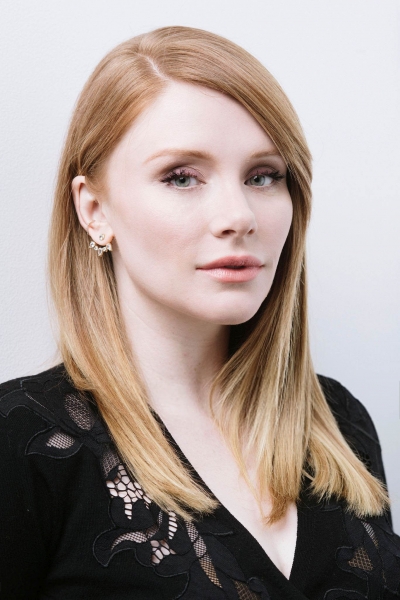 actress-bryce-dallas-howard-of-solemates-poses-for-a-portrait-at-the-picture-id507894442.jpg