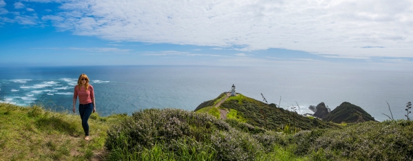 bryce-dallas-howard-cape-reinga-new-zealand.jpg