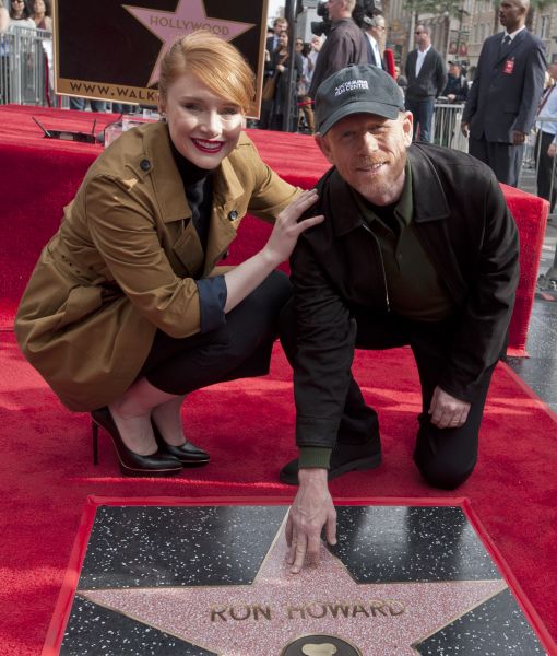 bryce-dallas-howard-ron-howard-honored-with-hollywood-walk-of-fame-star-hollywood-boulevard-in-hollywood-121015-7.jpg