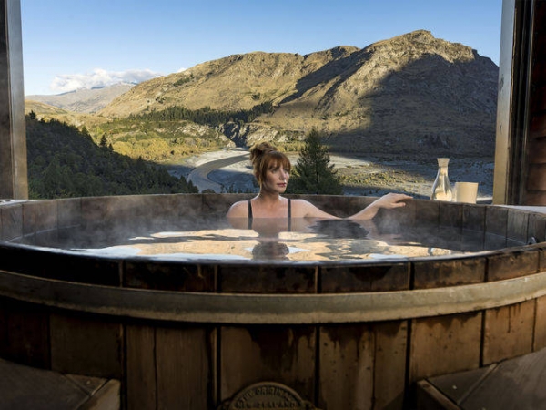 bryce-in-onsen-hot-pools.jpg