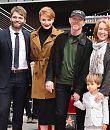 359277_Seth-Gabel_Bryce-Dallas-Howard_Ron-Howard_Los-Angeles-California_Hollywood-Walk-Of-Fame.jpg