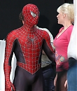 74802998-spider-man-and-bryce-dallas-howard-at-the-gettyimages.jpg