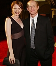 75504122-ron-howard-and-daughter-bryce-dallas-howard-gettyimages.jpg