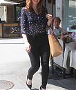 Bryce-Dallas-Howard-in-Black-Jeans-for-Shopping-in-Beverly-Hills-7.jpg