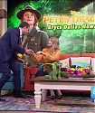 Magico_y_encantador_El_dragon_que_conquisto_a_Bryce_Dallas_Howard_-_Univision_281029_mp4_20160728_025153_883.jpg