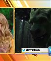 Magico_y_encantador_El_dragon_que_conquisto_a_Bryce_Dallas_Howard_-_Univision_281029_mp4_20160728_025427_667.jpg