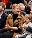 bryce-dallas-howard-ron-howard-honored-with-hollywood-walk-of-fame-star-hollywood-boulevard-in-hollywood-121015-14.jpg