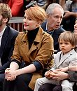 bryce-dallas-howard-ron-howard-honored-with-hollywood-walk-of-fame-star-hollywood-boulevard-in-hollywood-121015-23.jpg